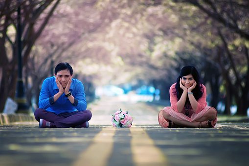 逺嫁的獨生女如何給父母養老